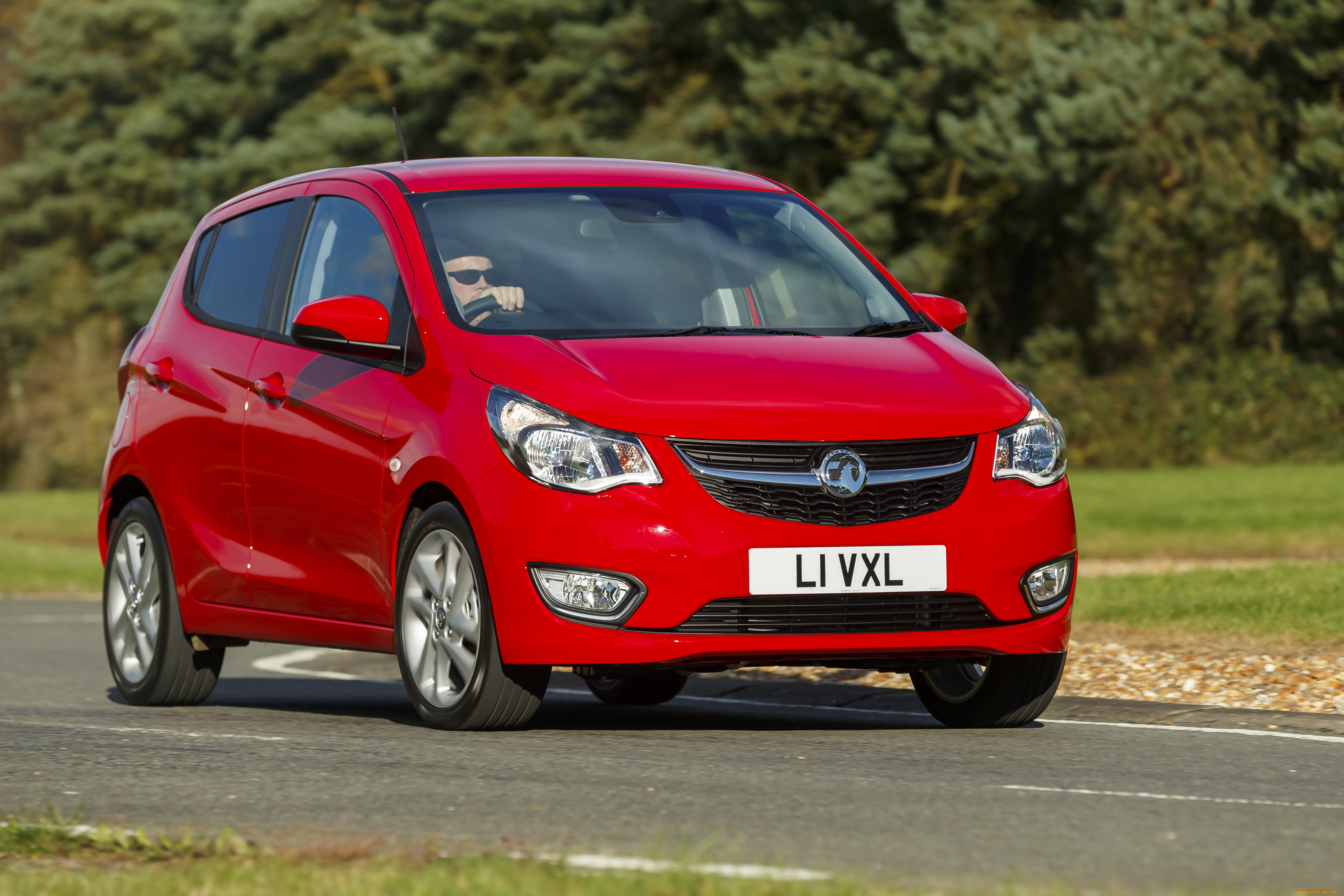 Самый дешевый 4. Opel Vauxhall. Vauxhall Viva 2015. Opel/Vauxhall Karl. 2015 Вауксхолл Вива.